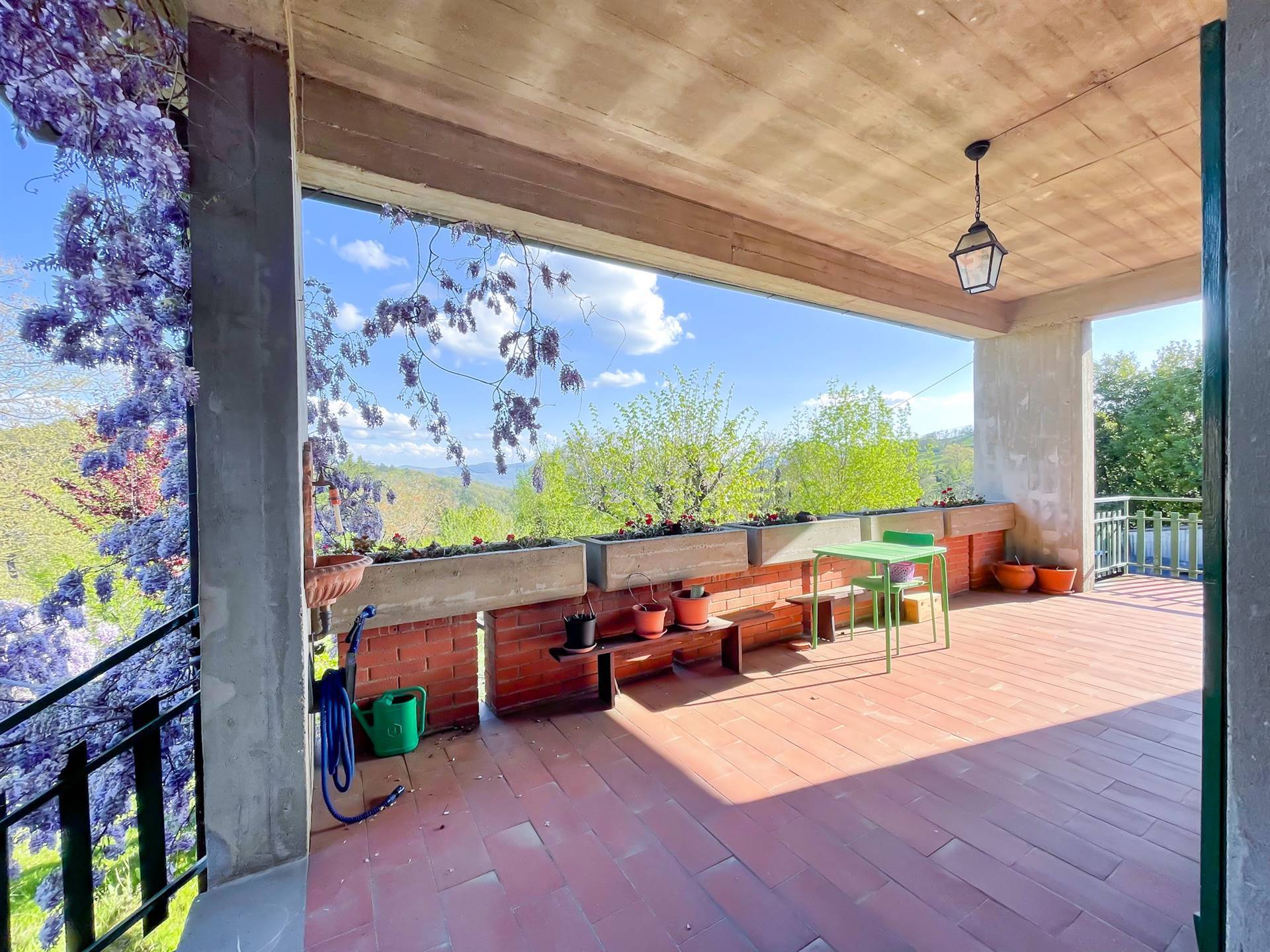 Qlistings - 3 Bedrooms - Flat - For Sale - A10057RA97422 Property Image