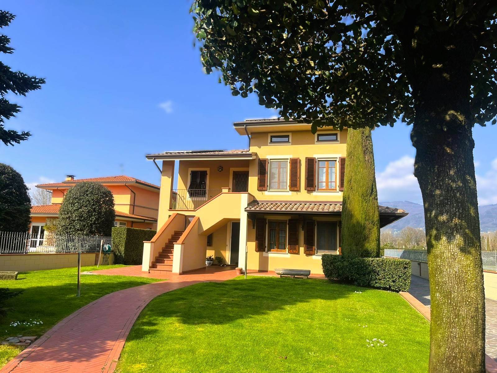 property_image