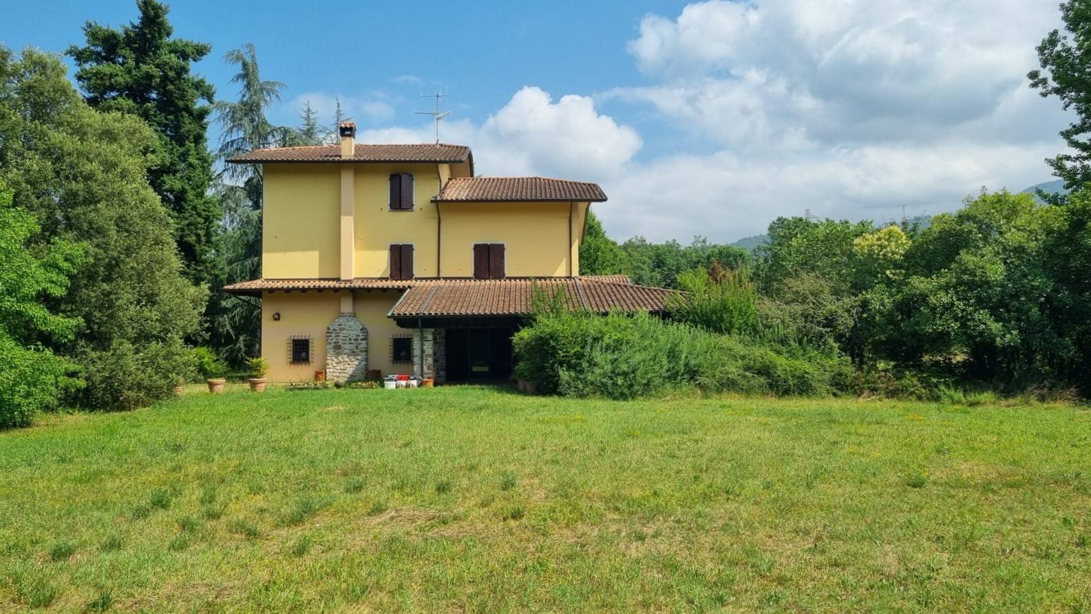 property_image