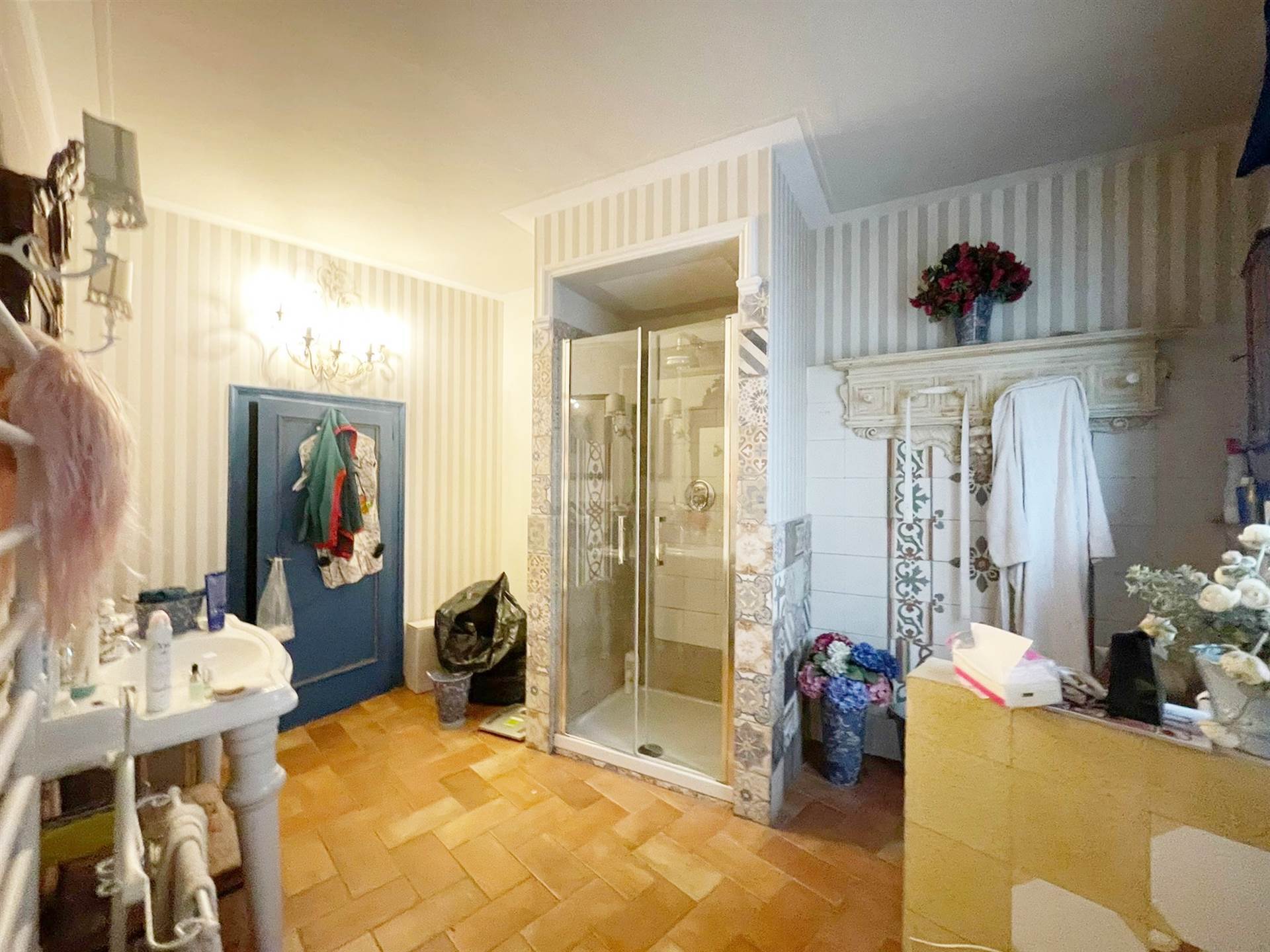 property_image