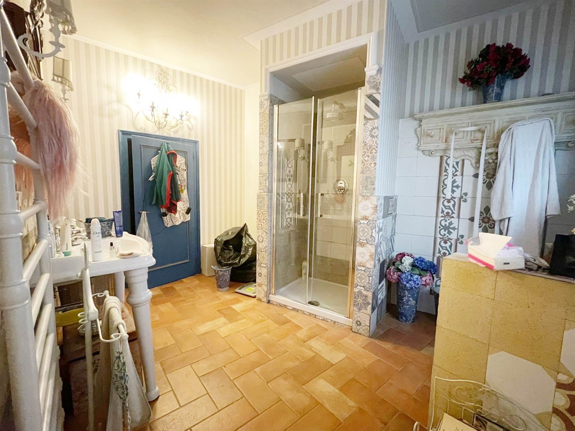 property_image