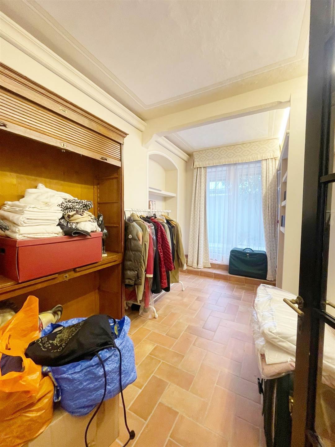 property_image