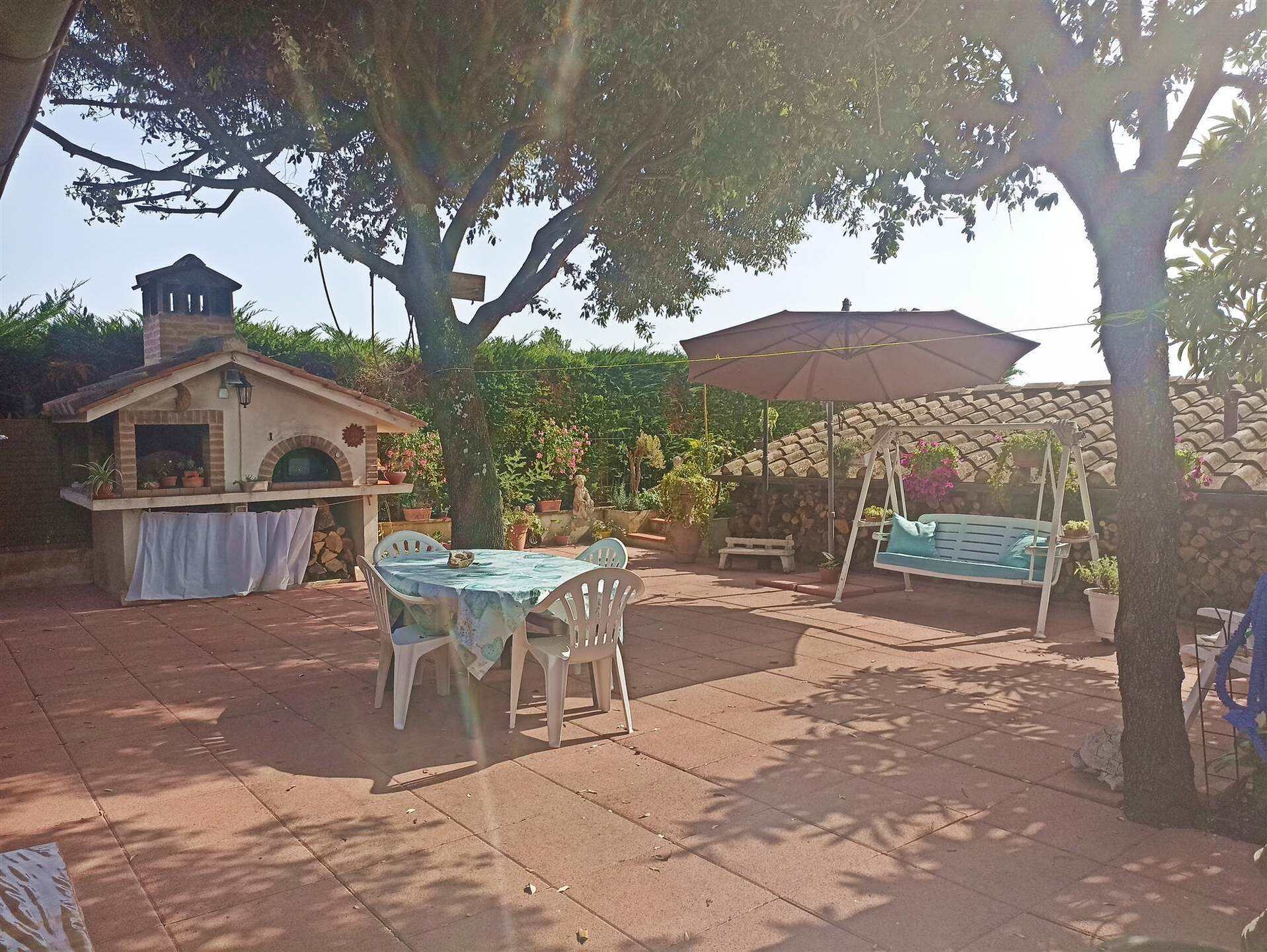 Qlistings - 2 Bedrooms - Farmhouse - For Sale - A9756TA2359130A Property Image