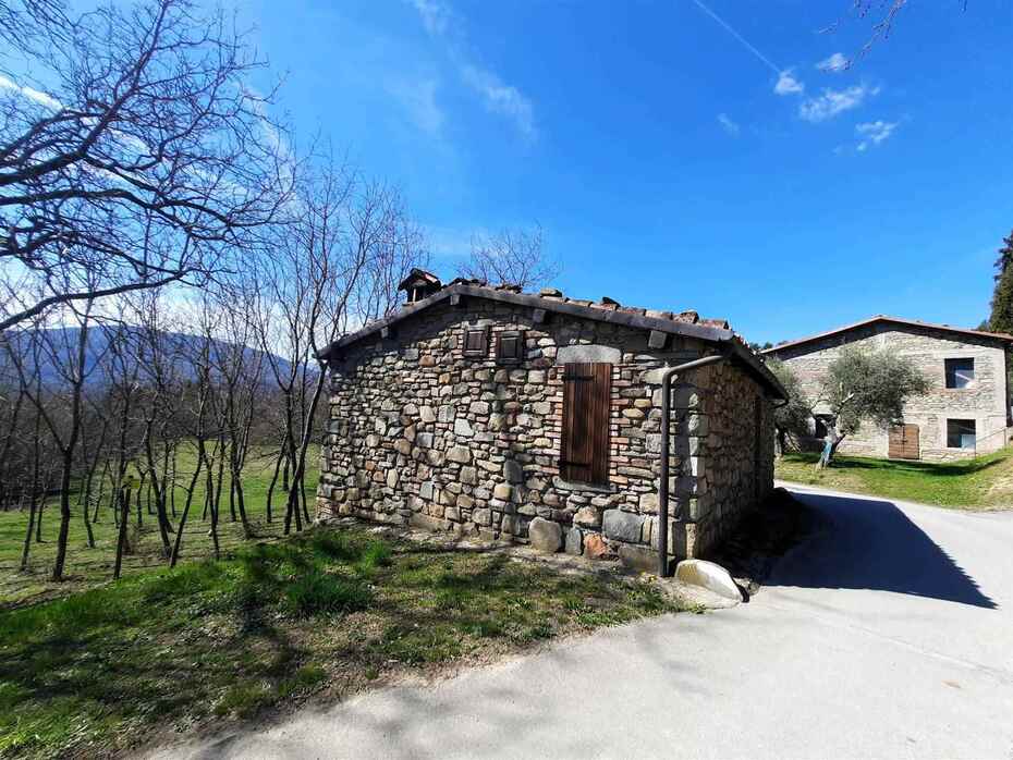 Enchanting Property for Sale in Castiglione di Garfagnana Experience